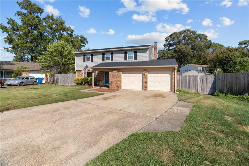 Photo 4 of 32 residential for sale in Virginia Beach virginia