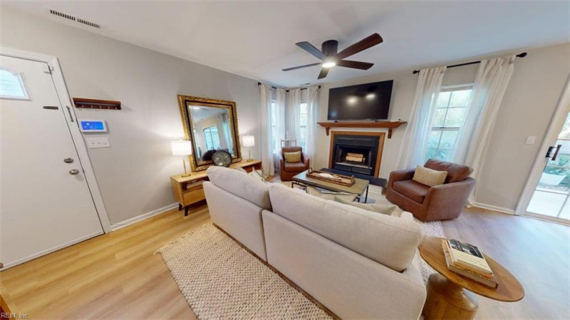 Photo 5 of 50 residential for sale in Virginia Beach virginia Photo 5 of 50 residential for sale in Virginia Beach virginia