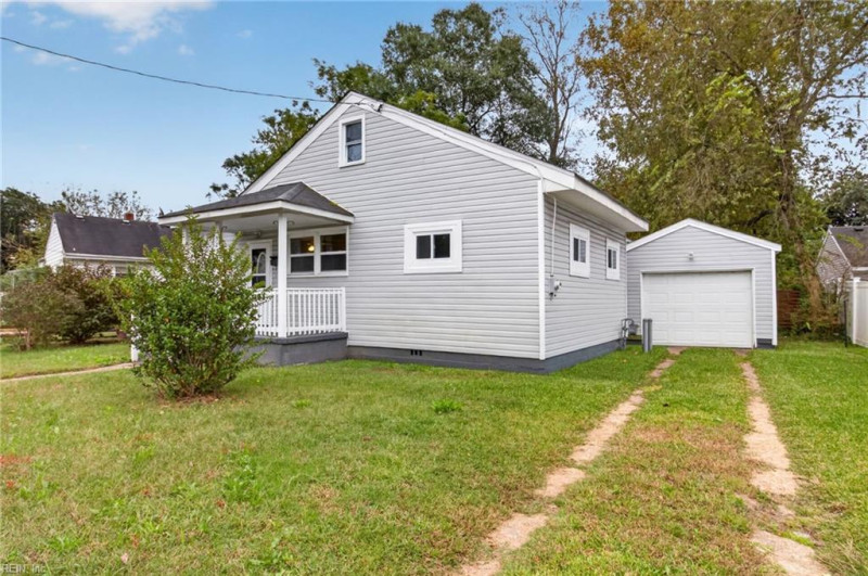 Photo 2 of 19 residential for sale in Portsmouth virginia Photo 2 of 19 residential for sale in Portsmouth virginia