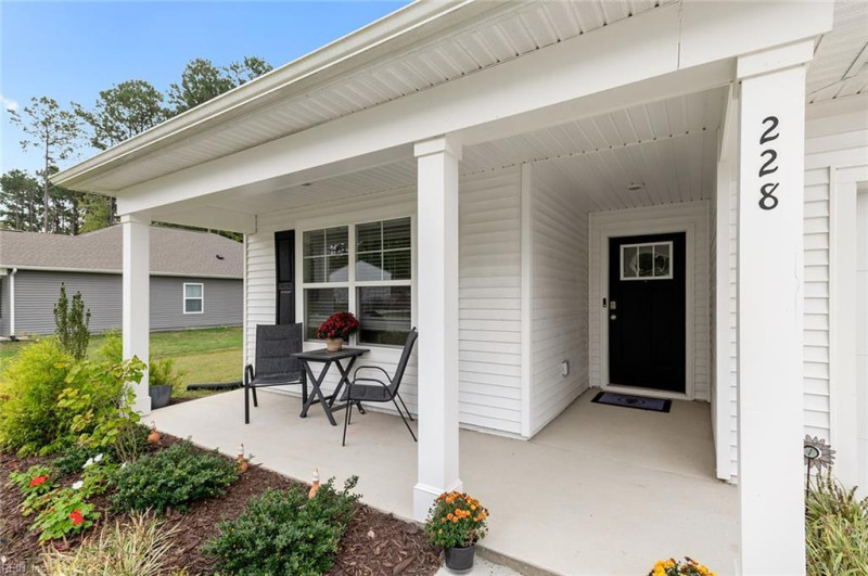 Photo 2 of 17 residential for sale in Franklin virginia Photo 2 of 17 residential for sale in Franklin virginia