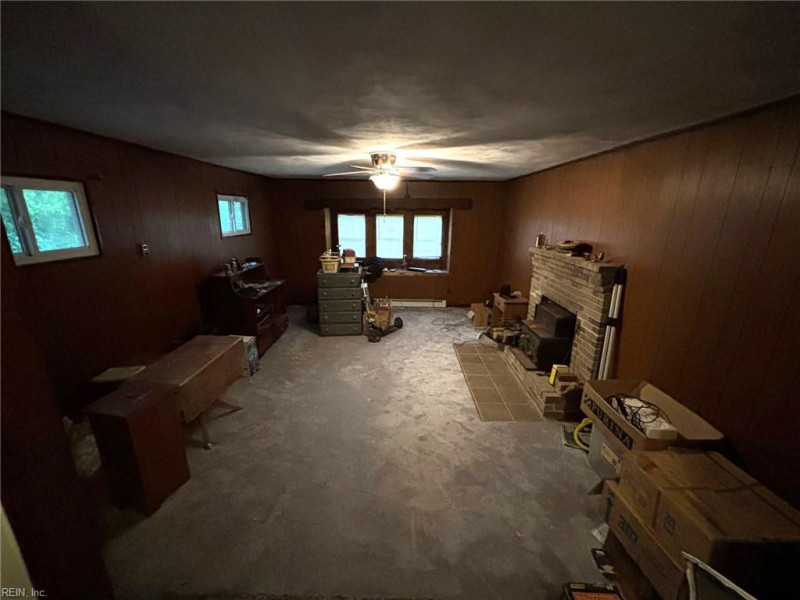 Photo 6 of 10 residential for sale in Portsmouth virginia