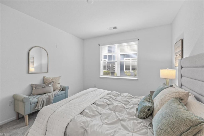 Photo 18 of 32 residential for sale in Virginia Beach virginia