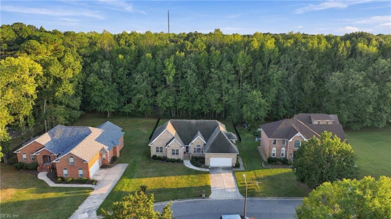 Photo 3 of 49 residential for sale in Chesapeake virginia Photo 3 of 49 residential for sale in Chesapeake virginia
