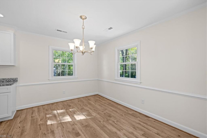 Photo 13 of 41 residential for sale in Virginia Beach virginia