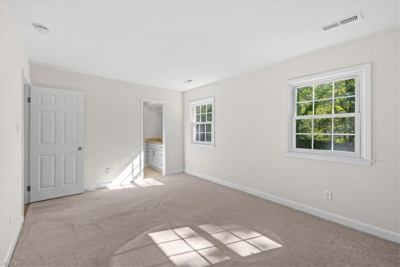 Photo 24 of 41 residential for sale in Virginia Beach virginia