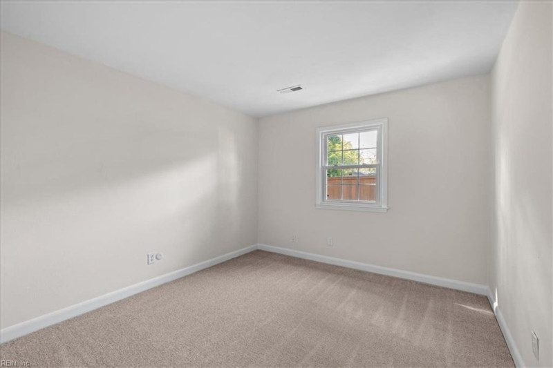 Photo 31 of 41 residential for sale in Virginia Beach virginia