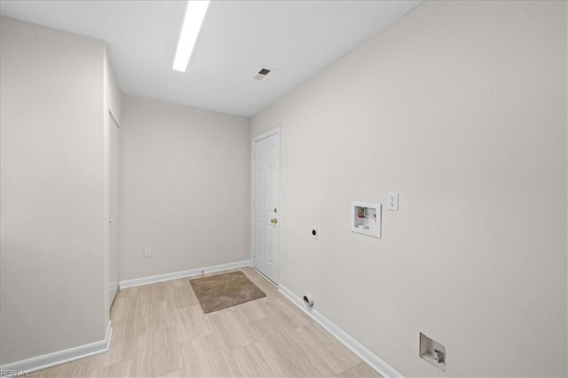 Photo 34 of 41 residential for sale in Virginia Beach virginia