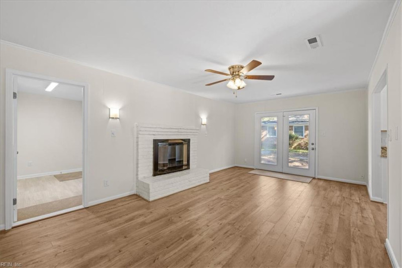 Photo 6 of 41 residential for sale in Virginia Beach virginia