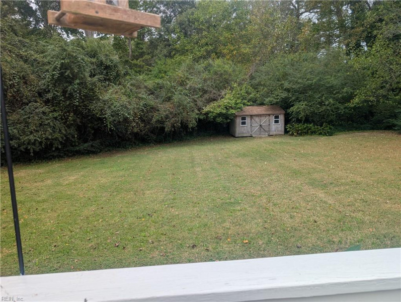 Photo 14 of 25 residential for sale in Virginia Beach virginia