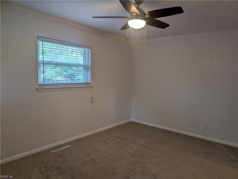 Photo 18 of 25 residential for sale in Virginia Beach virginia