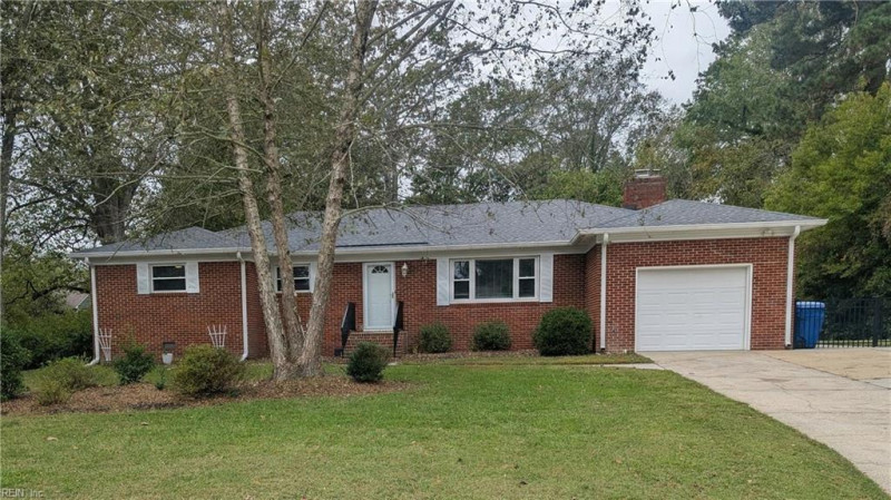 Photo 2 of 25 residential for sale in Virginia Beach virginia