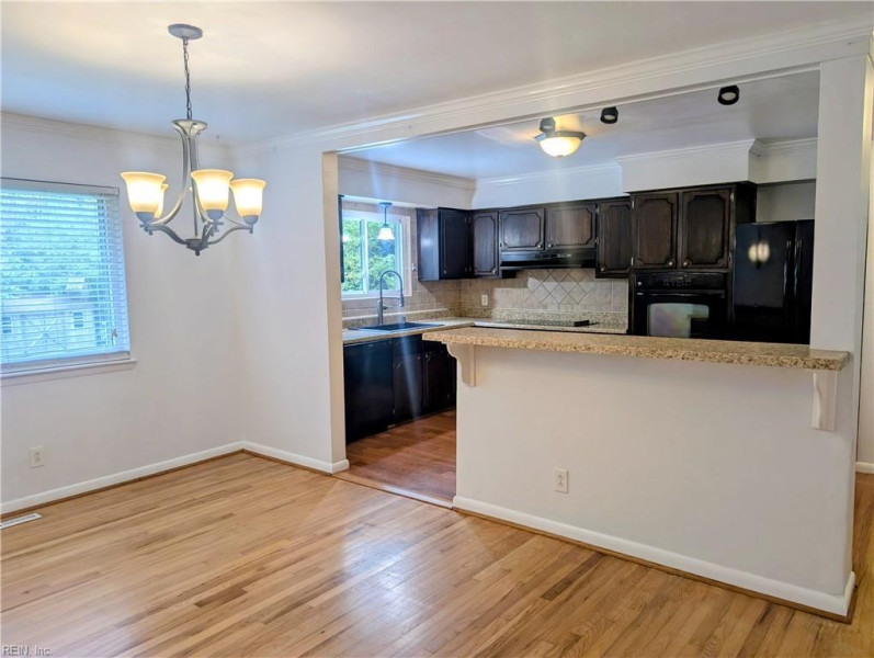 Photo 6 of 25 residential for sale in Virginia Beach virginia