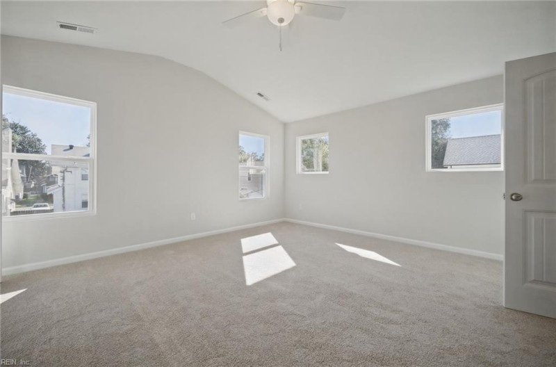 Photo 31 of 50 residential for sale in Norfolk virginia Photo 31 of 50 residential for sale in Norfolk virginia