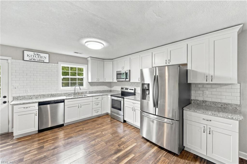 Photo 12 of 35 residential for sale in Newport News virginia