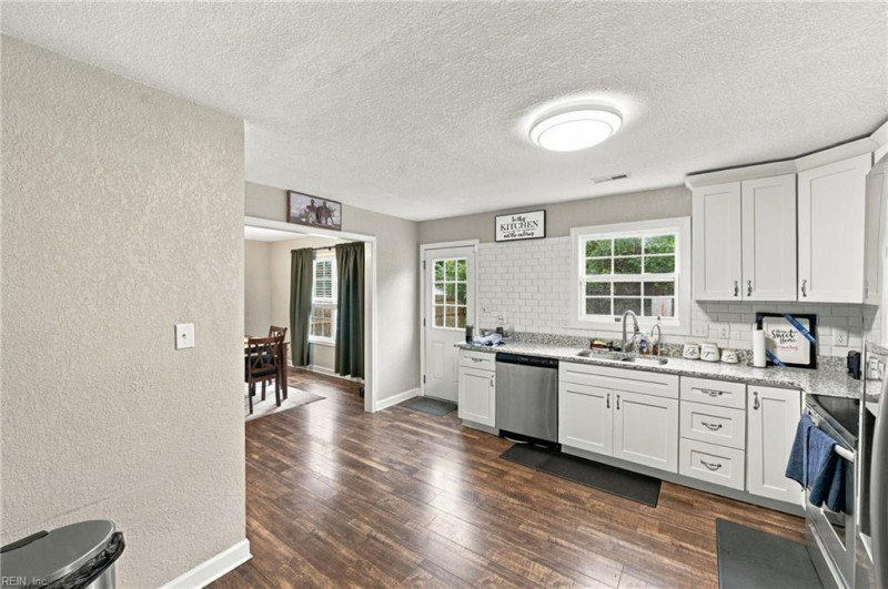 Photo 13 of 35 residential for sale in Newport News virginia