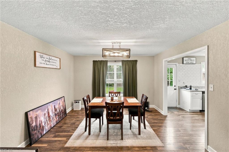 Photo 14 of 35 residential for sale in Newport News virginia