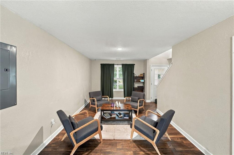 Photo 7 of 35 residential for sale in Newport News virginia