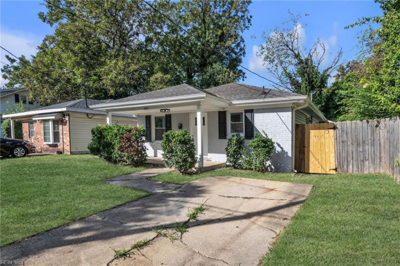 Photo 3 of 30 residential for sale in Norfolk virginia Photo 3 of 30 residential for sale in Norfolk virginia