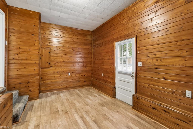 Photo 22 of 29 residential for sale in Hampton virginia