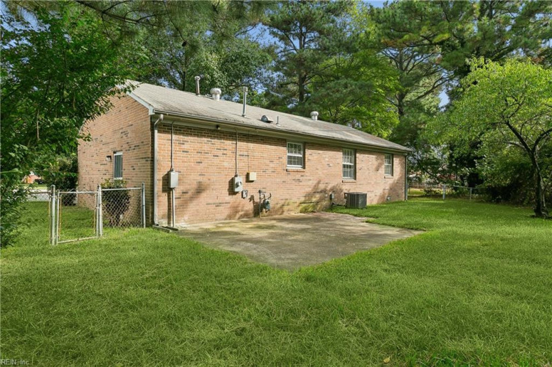 Photo 25 of 29 residential for sale in Hampton virginia