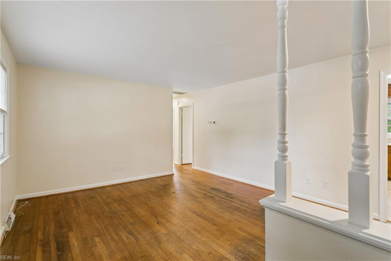 Photo 7 of 29 residential for sale in Hampton virginia