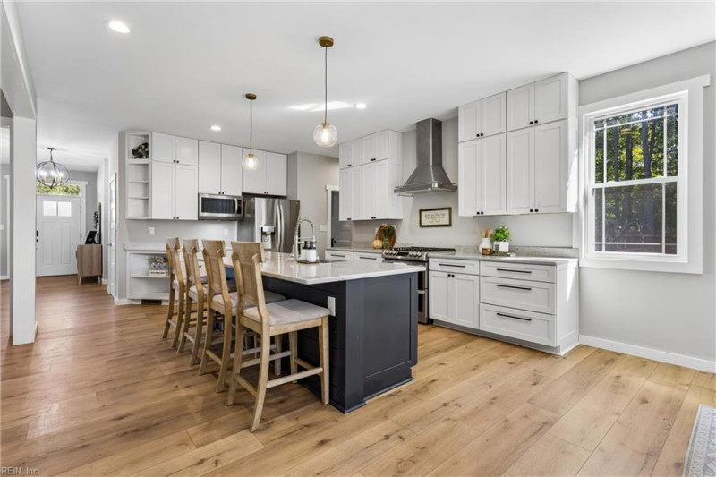 Photo 11 of 50 residential for sale in Poquoson virginia