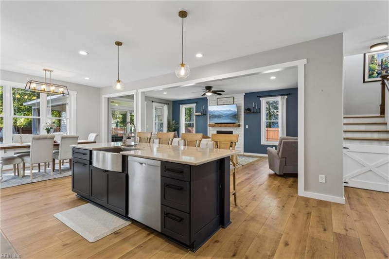 Photo 16 of 50 residential for sale in Poquoson virginia