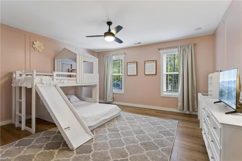 Photo 29 of 50 residential for sale in Poquoson virginia