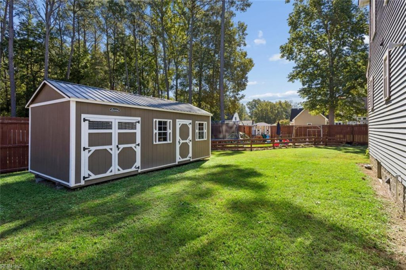 Photo 46 of 50 residential for sale in Poquoson virginia