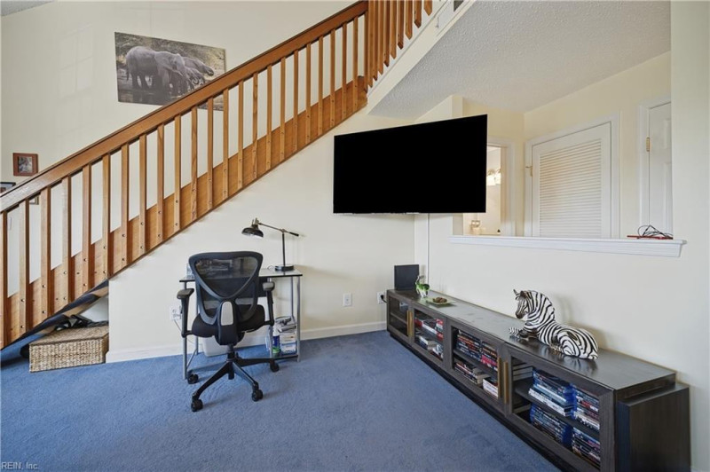 Photo 10 of 25 residential for sale in Virginia Beach virginia