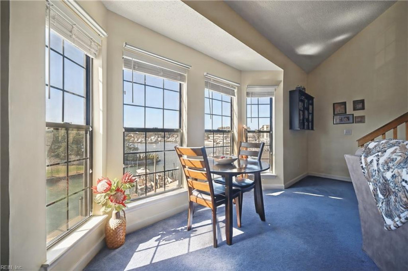 Photo 7 of 25 residential for sale in Virginia Beach virginia