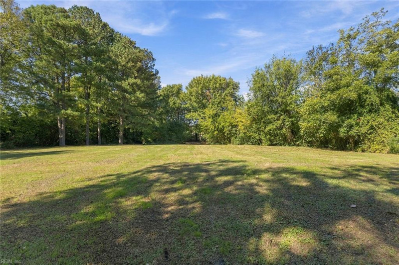 Photo 15 of 34 residential for sale in Norfolk virginia