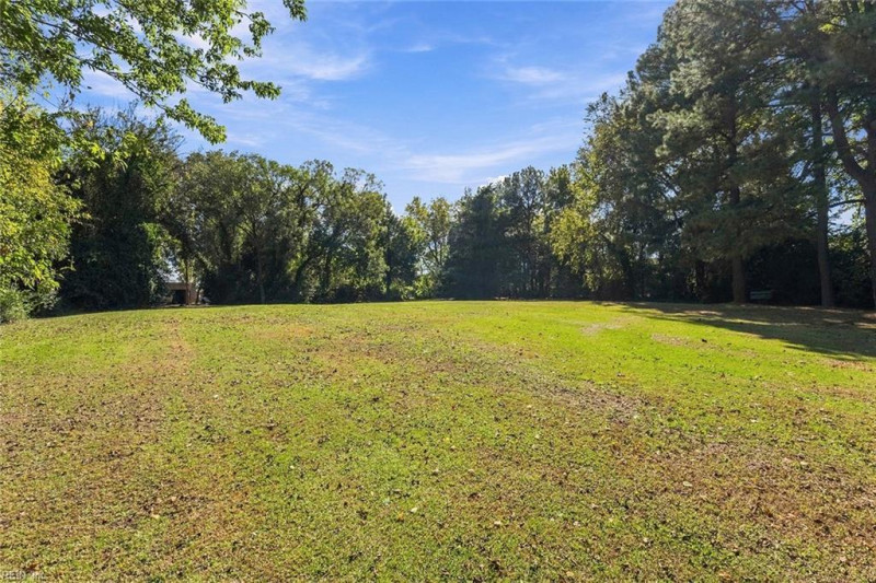 Photo 16 of 34 residential for sale in Norfolk virginia