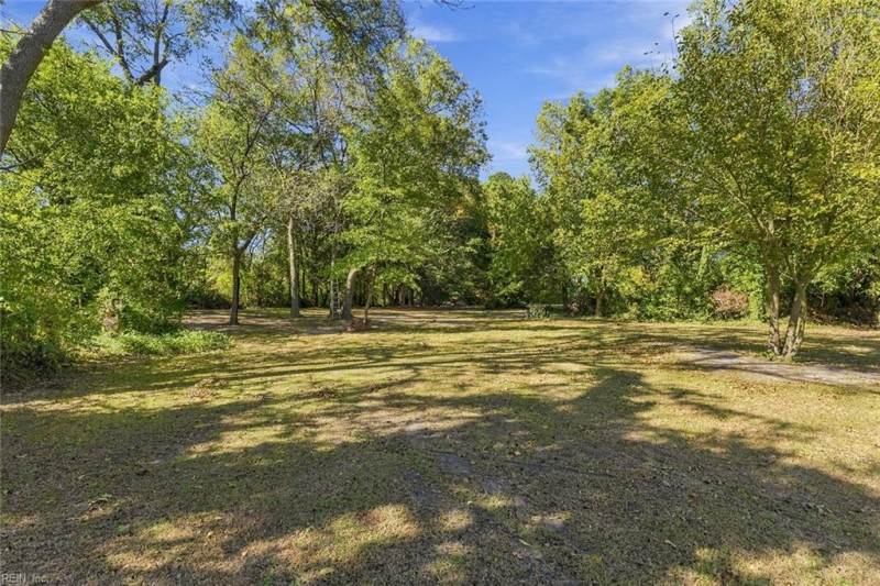 Photo 24 of 34 residential for sale in Norfolk virginia