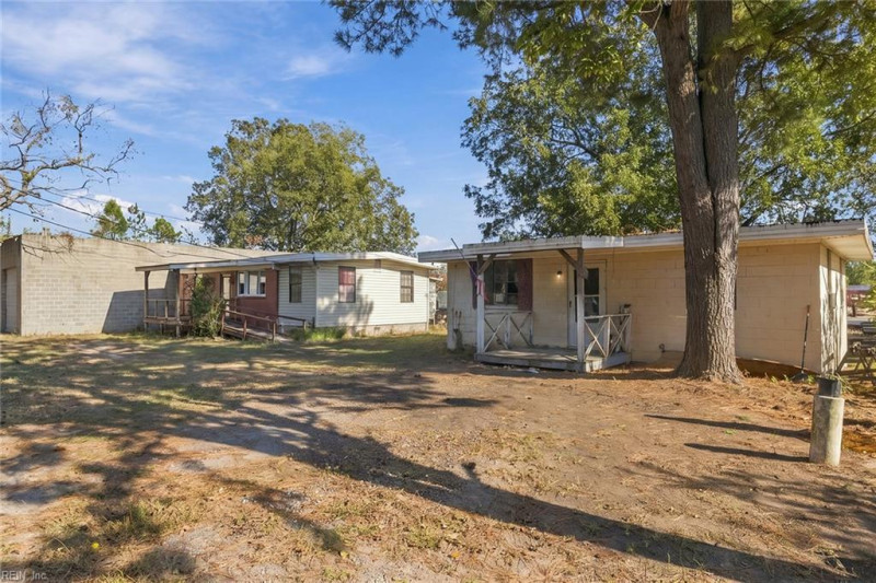 Photo 30 of 34 residential for sale in Norfolk virginia