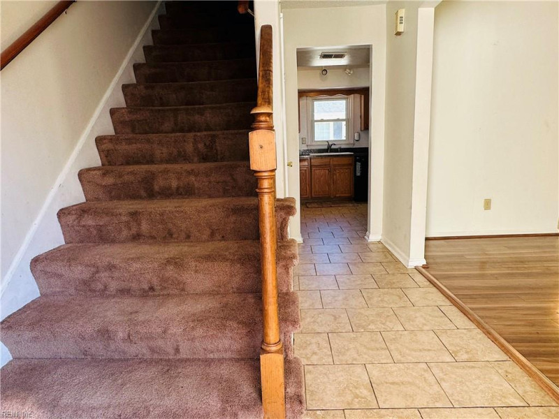 Photo 2 of 15 residential for sale in Chesapeake virginia