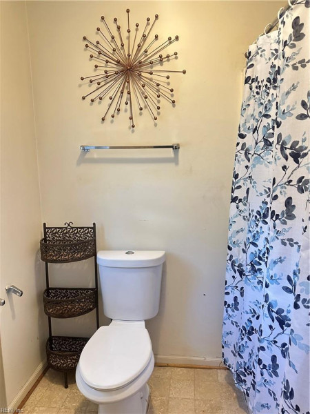 Photo 9 of 15 residential for sale in Chesapeake virginia
