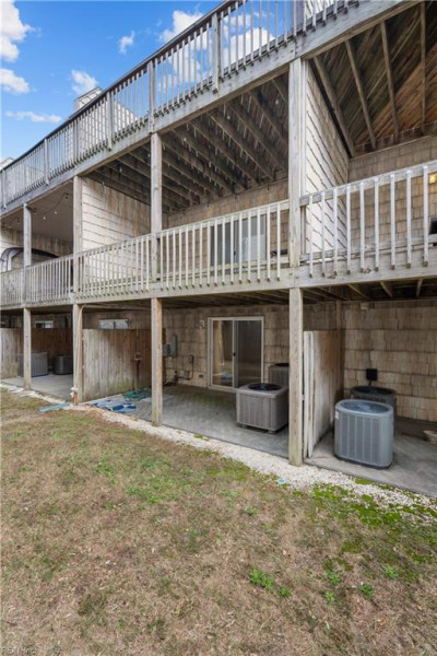 Photo 31 of 38 residential for sale in Virginia Beach virginia