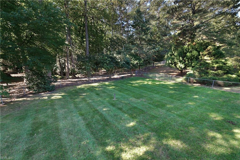 Photo 17 of 22 residential for sale in Gloucester County virginia Photo 17 of 22 residential for sale in Gloucester County virginia