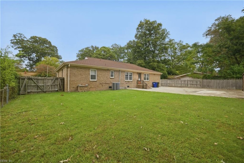 Photo 26 of 32 residential for sale in Norfolk virginia