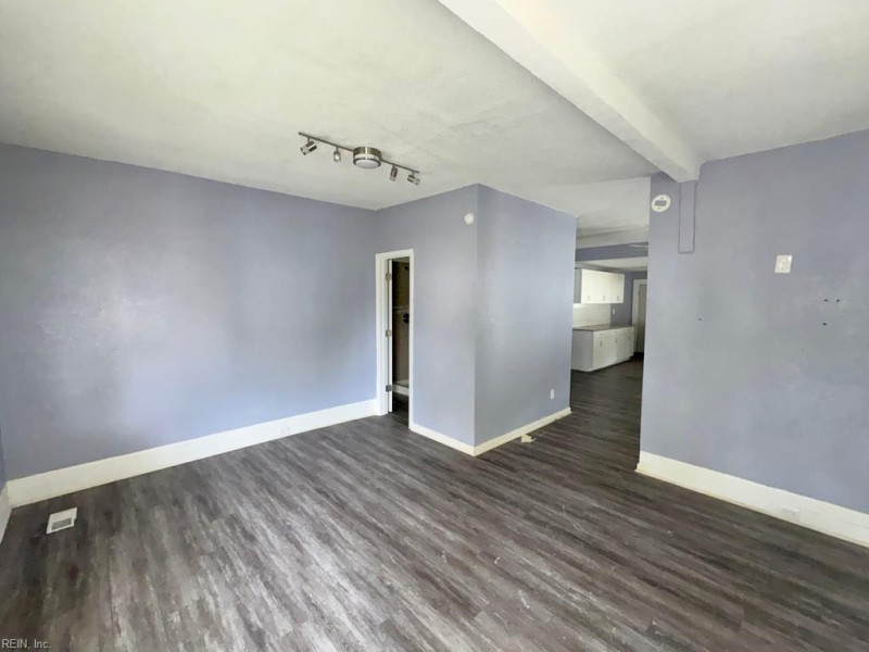 Photo 3 of 20 residential for sale in Portsmouth virginia Photo 3 of 20 residential for sale in Portsmouth virginia