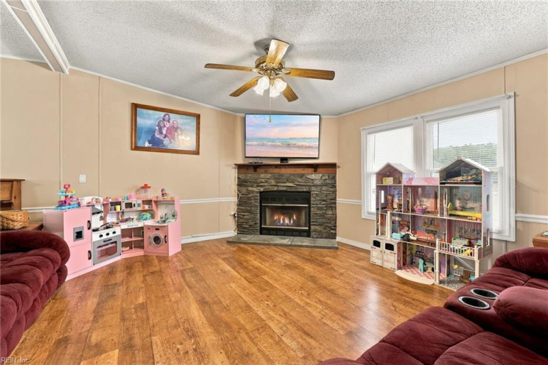 Photo 13 of 46 residential for sale in Suffolk virginia Photo 13 of 46 residential for sale in Suffolk virginia