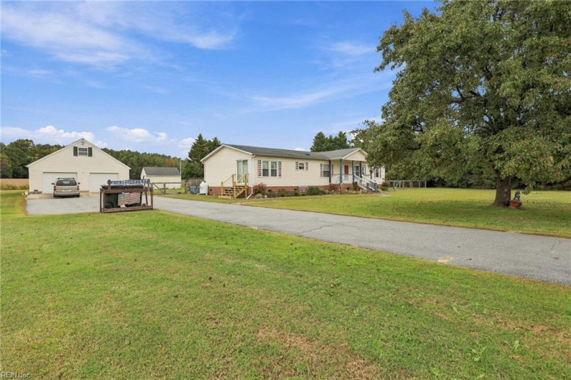 Photo 38 of 46 residential for sale in Suffolk virginia Photo 38 of 46 residential for sale in Suffolk virginia