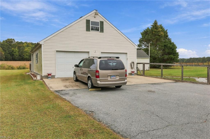Photo 6 of 46 residential for sale in Suffolk virginia Photo 6 of 46 residential for sale in Suffolk virginia