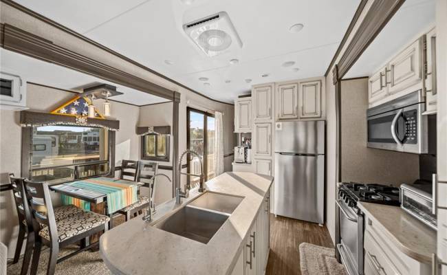 3665 Sandpiper Road, Virginia Beach, VA 23456