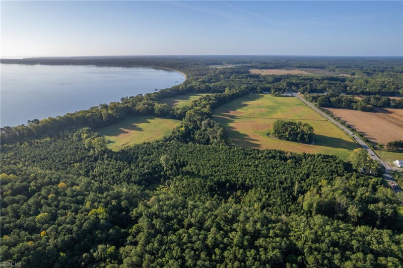 Photo 42 of 48 residential for sale in Isle of Wight County virginia Photo 42 of 48 residential for sale in Isle of Wight County virginia