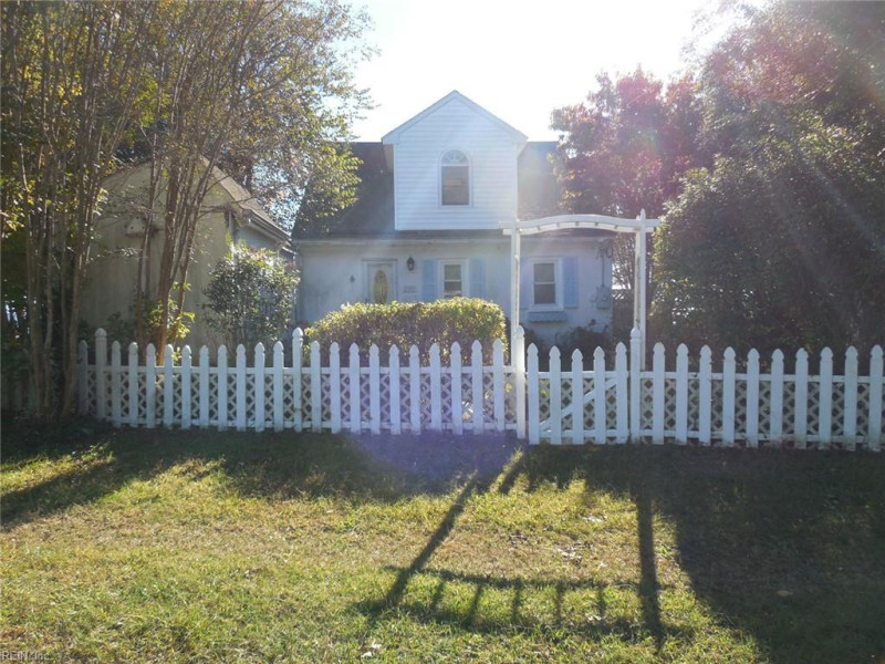 Photo 1 of 21 residential for sale in Gloucester County virginia