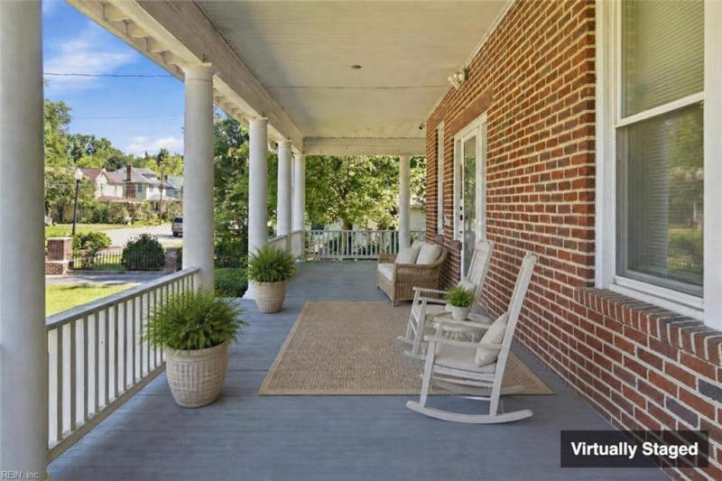 Photo 5 of 47 residential for sale in Suffolk virginia