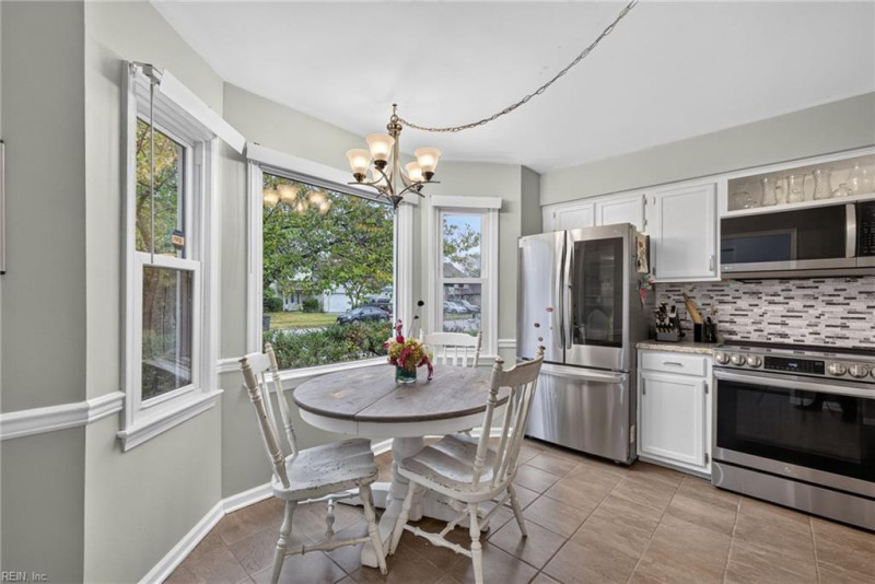 Photo 17 of 38 residential for sale in Virginia Beach virginia
