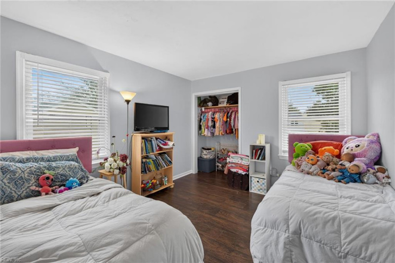 Photo 23 of 38 residential for sale in Virginia Beach virginia
